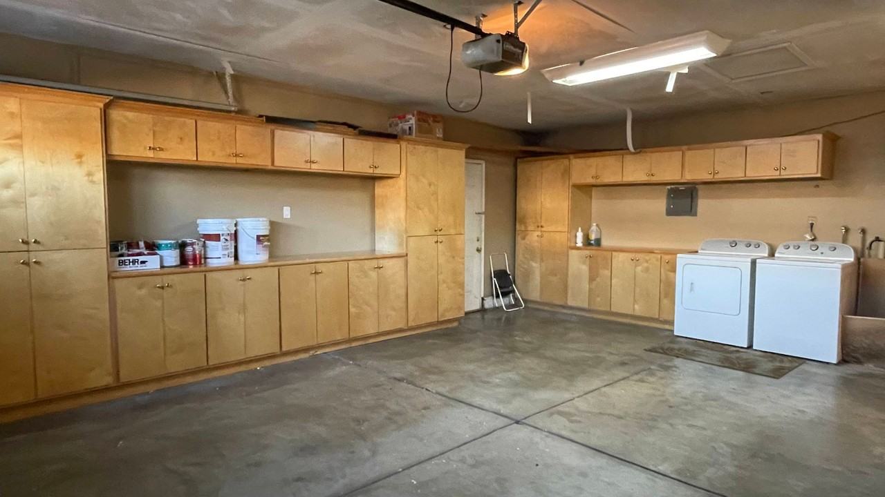 960 Branham Ln - Photo 5 of 31