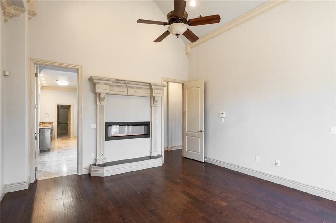 5106 S Sloan Cir - Photo 5 of 37