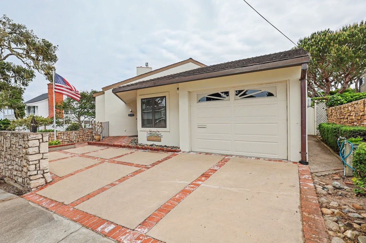 215 3rd St - Photo 2 of 29