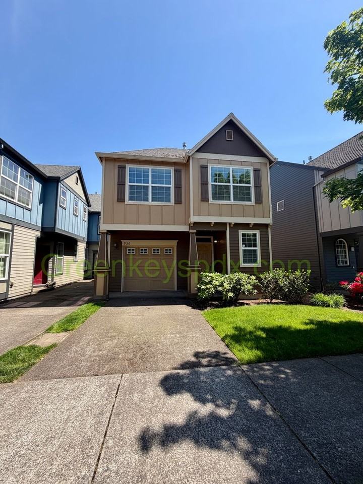 936 Se Elina Ave - Photo 2 of 30