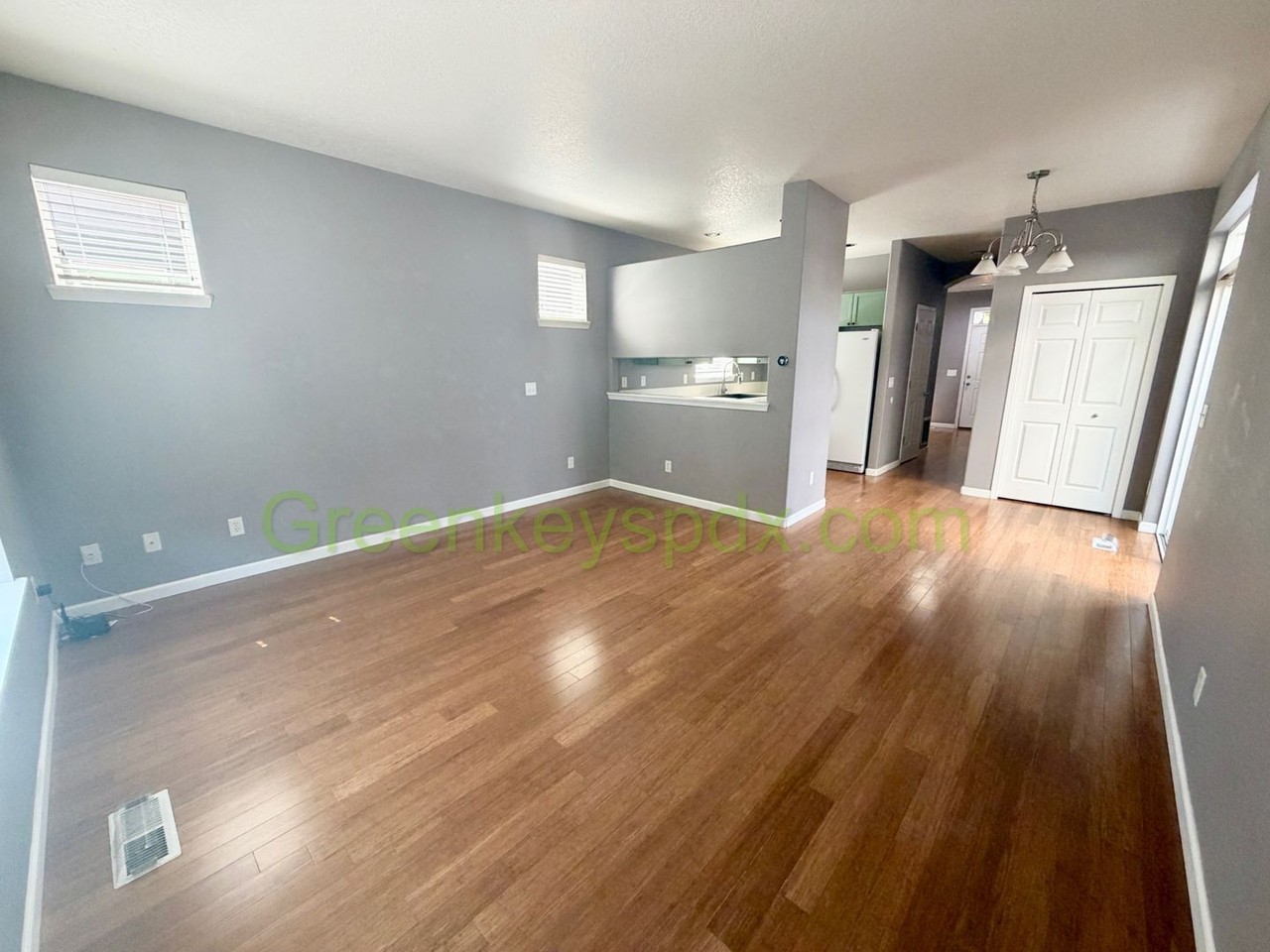 936 Se Elina Ave - Photo 2 of 30