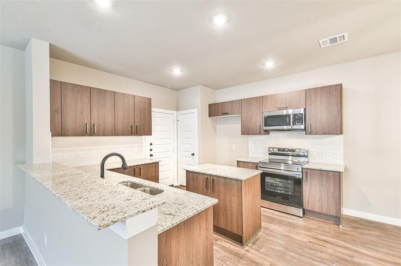 9896 Grosbeak Ln - Photo 5 of 20