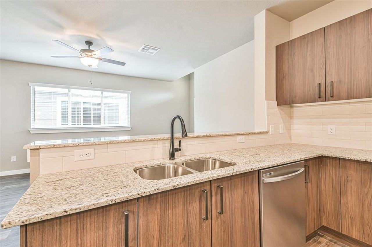 9896 Grosbeak Ln - Photo 6 of 20