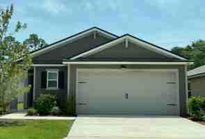 featured image of 209 Teakwood Dr