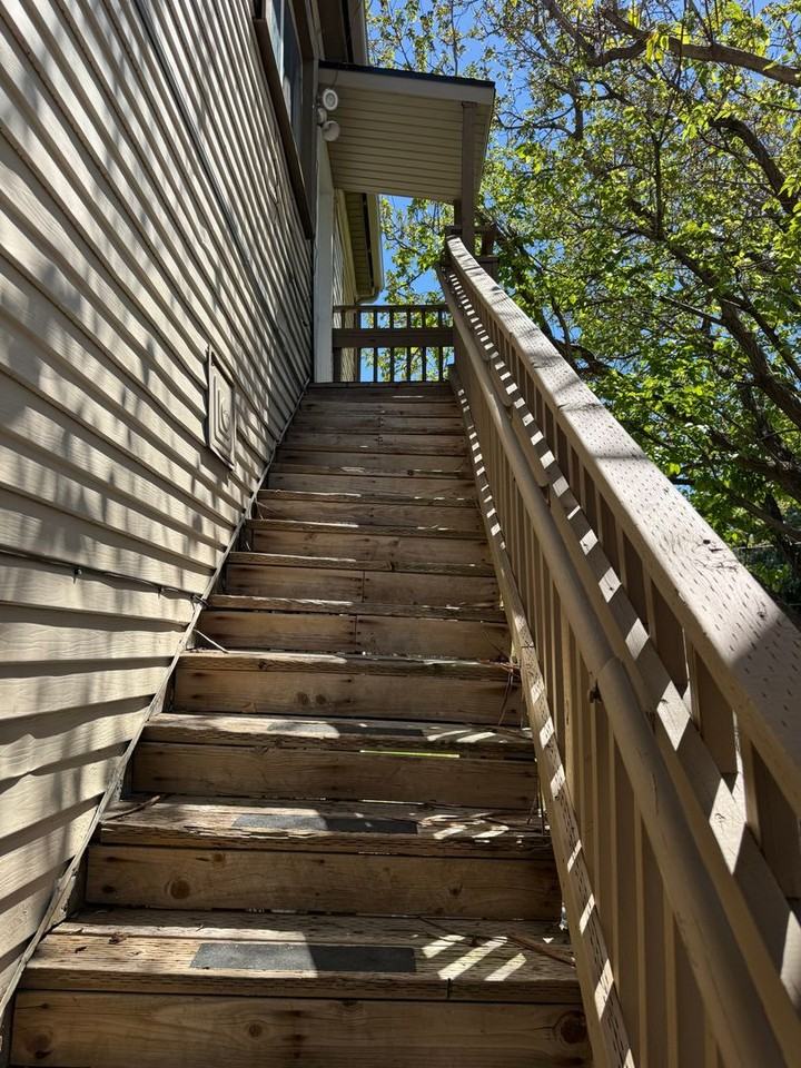128 E Vidas Ave #B - Photo 2 of 10