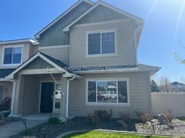 featured image of 6502 N Descartes Dr