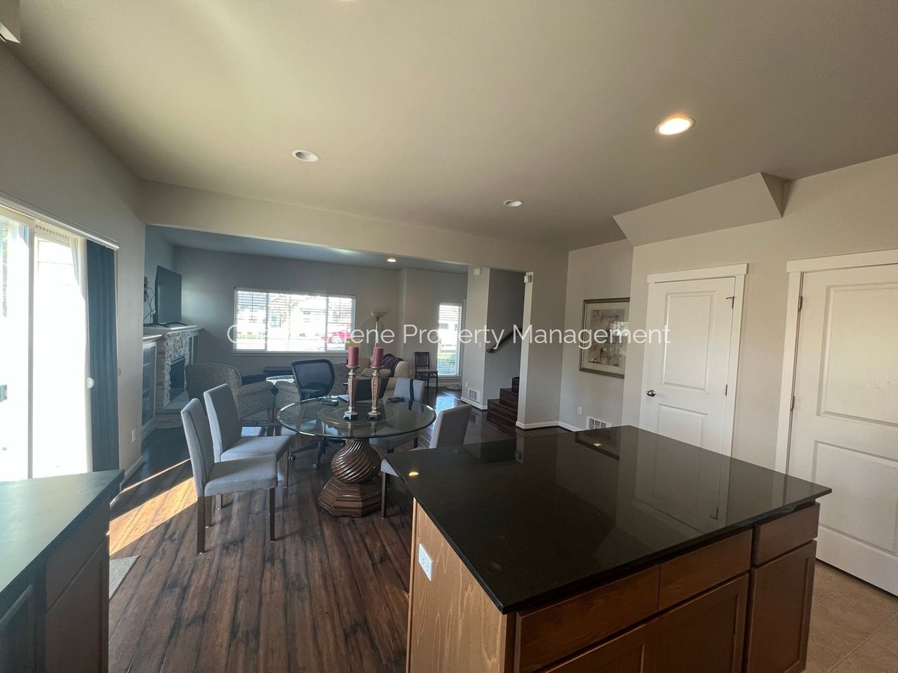 6502 N Descartes Dr - Photo 6 of 16