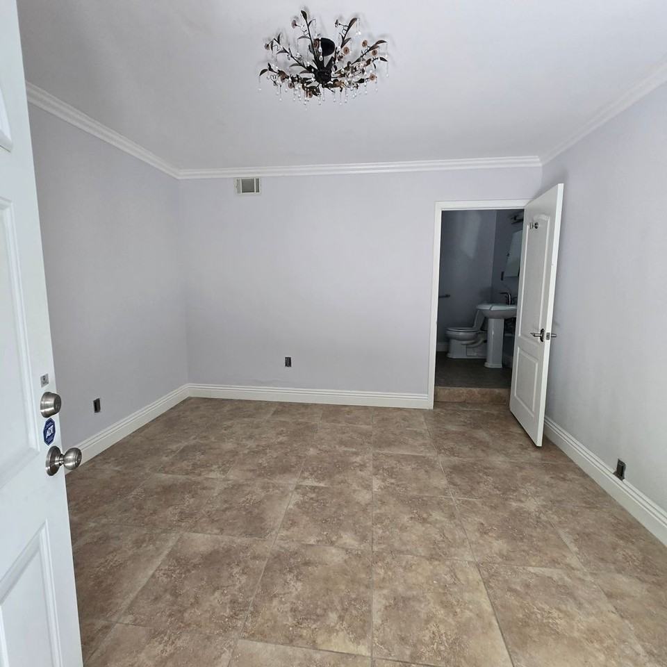 10310 Northvale Rd - Photo 7 of 27