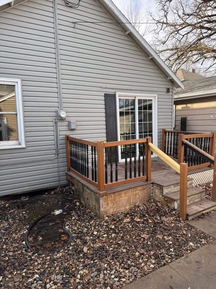 514 S Grove Ave - Photo 3 of 14