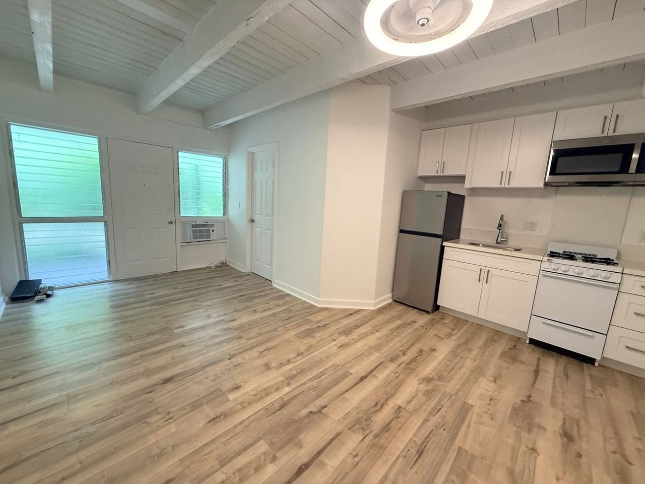 234 Ohua Ave #103 - Photo 3 of 6