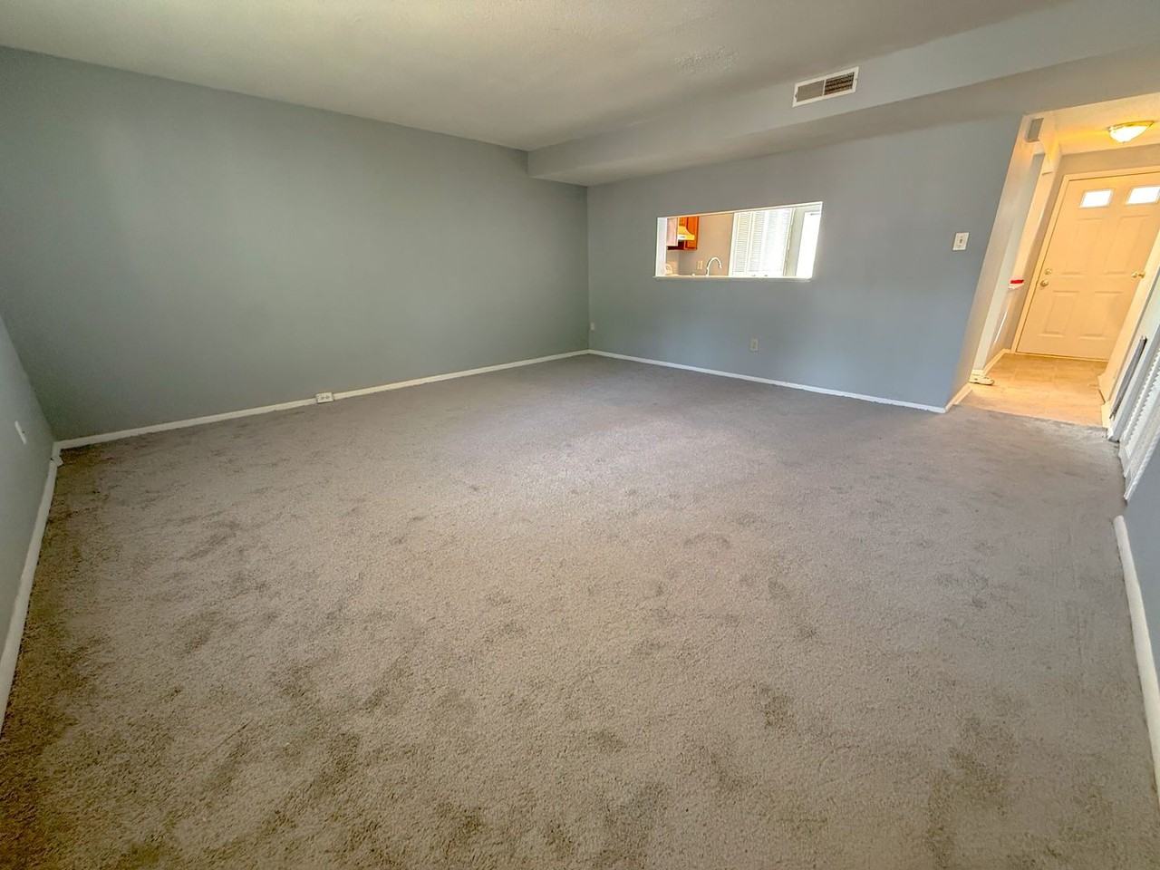 7718 Kelley Ct - Photo 6 of 13