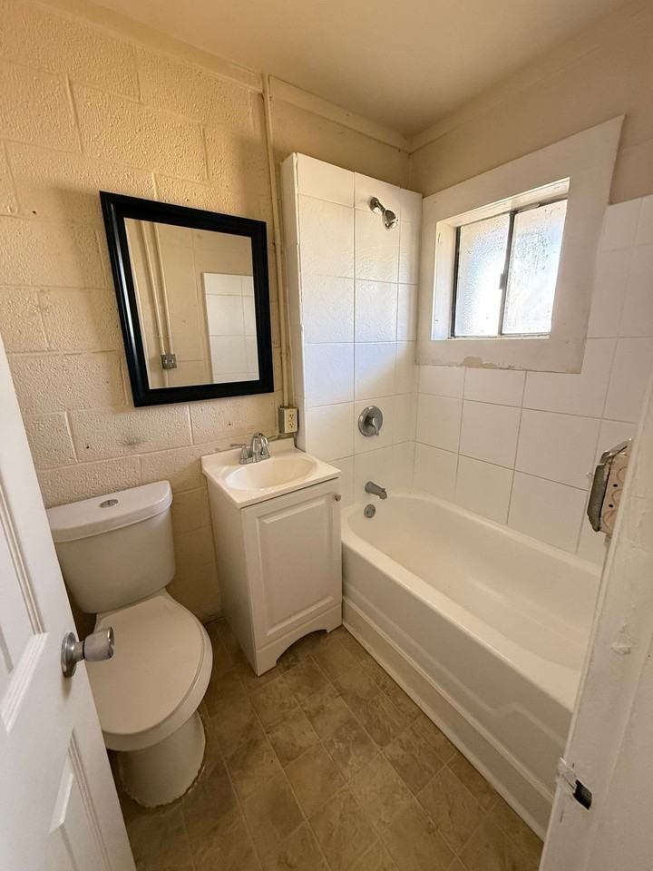 1 Bedroom 1 Bathroom Available NOW in Durham! - Photo 7 of 11