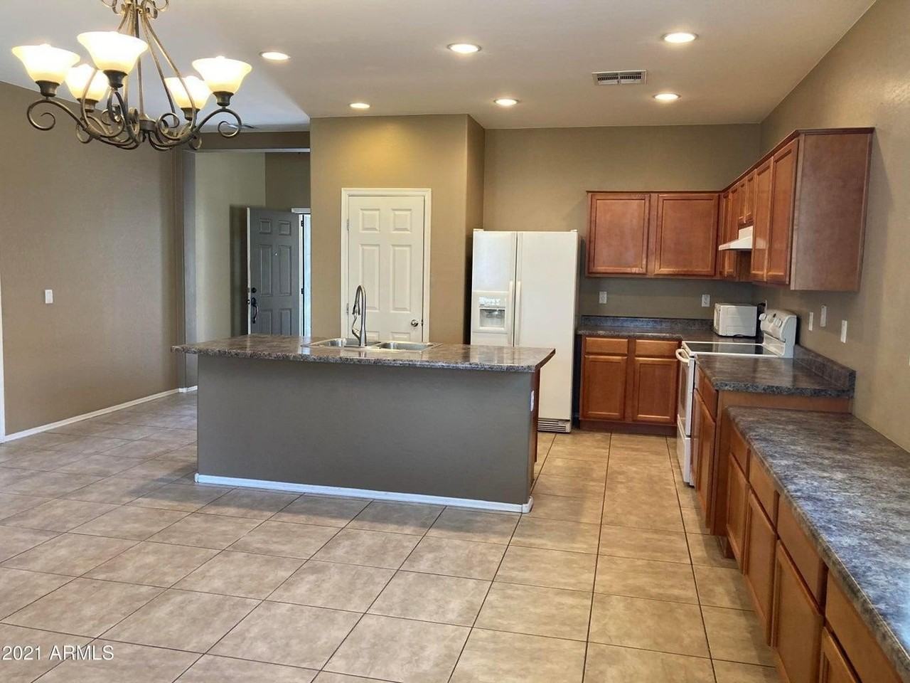 4957 S Stonecreek Blvd - Photo 6 of 24