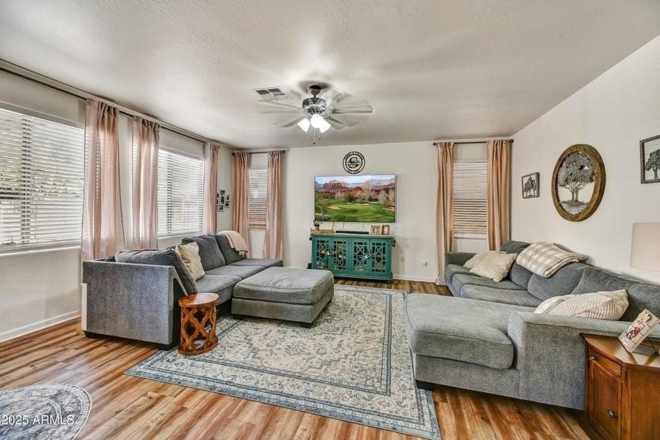 9122 W Riverside Ave - Photo 4 of 25