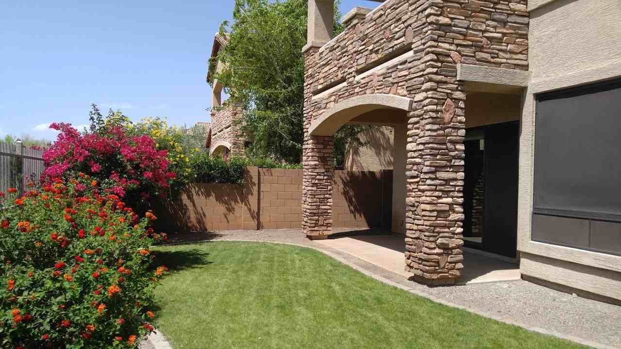 3638 N Sonoran Hls - Photo 2 of 27