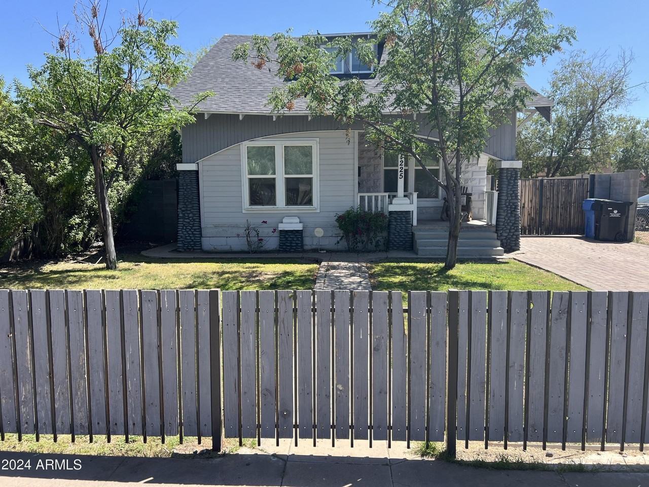 1225 E Mckinley St - Photo 2 of 39