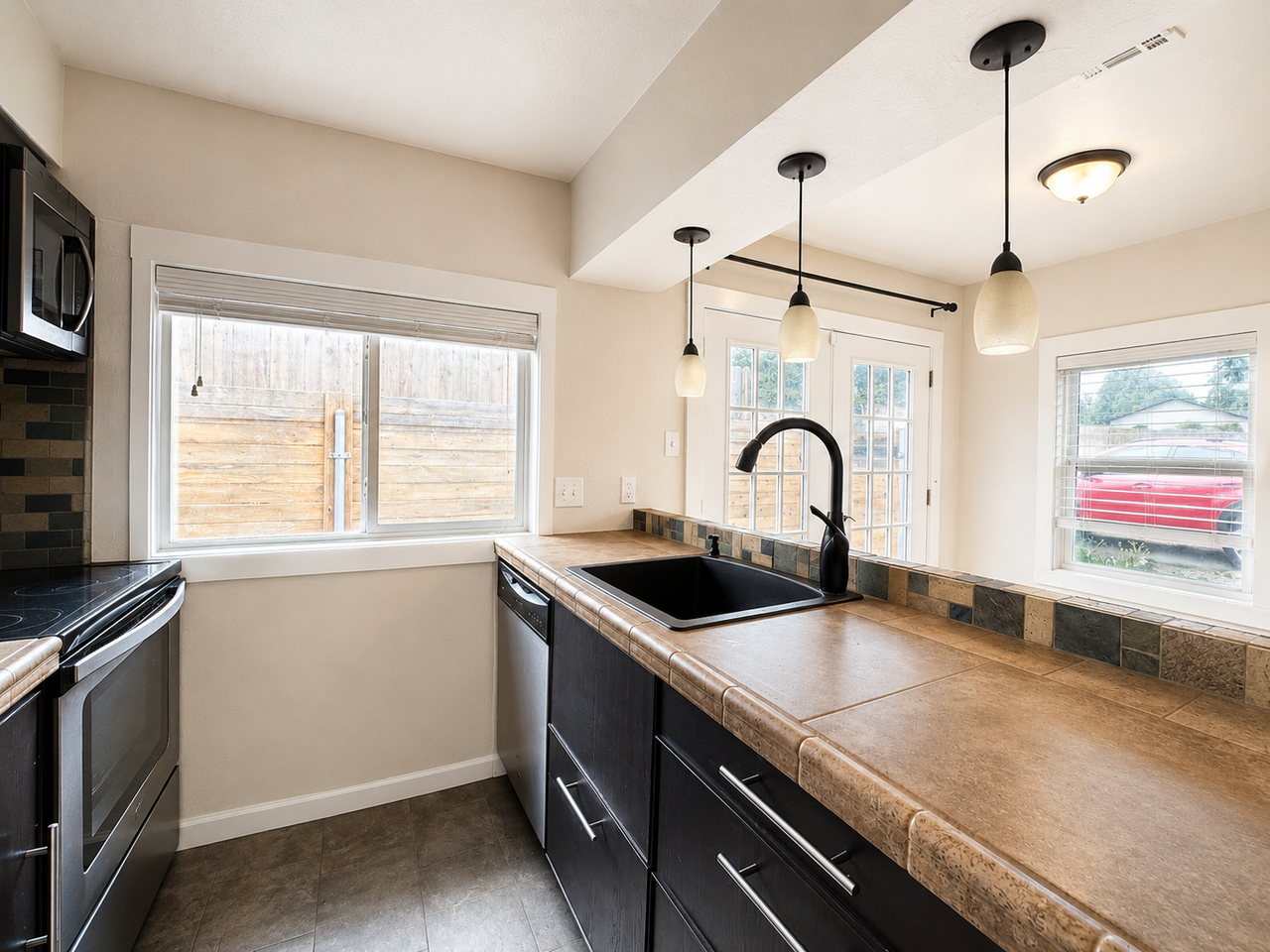 2717 Parker Ln #B - Photo 6 of 15