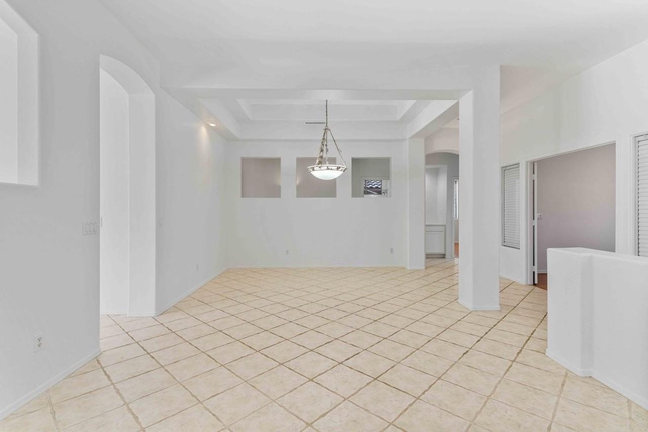14415 N Century Dr - Photo 6 of 31