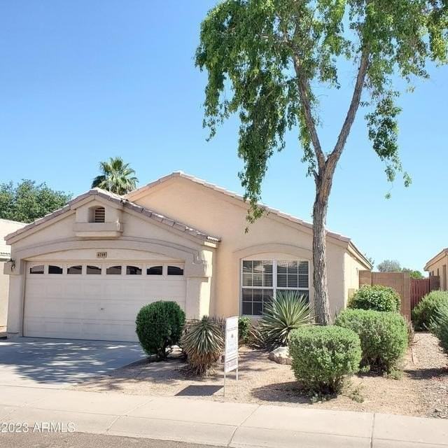 4739 E Desert Wind Dr