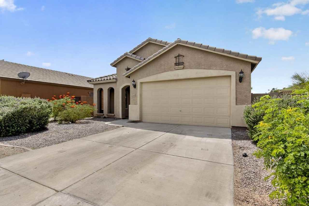 1979 N Vista Ln - Photo 3 of 36