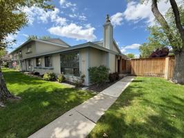 featured image of 952 Ridgewood Dr