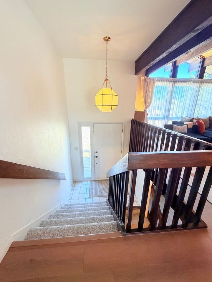 1032 25th Ave Sw - Photo 3 of 33
