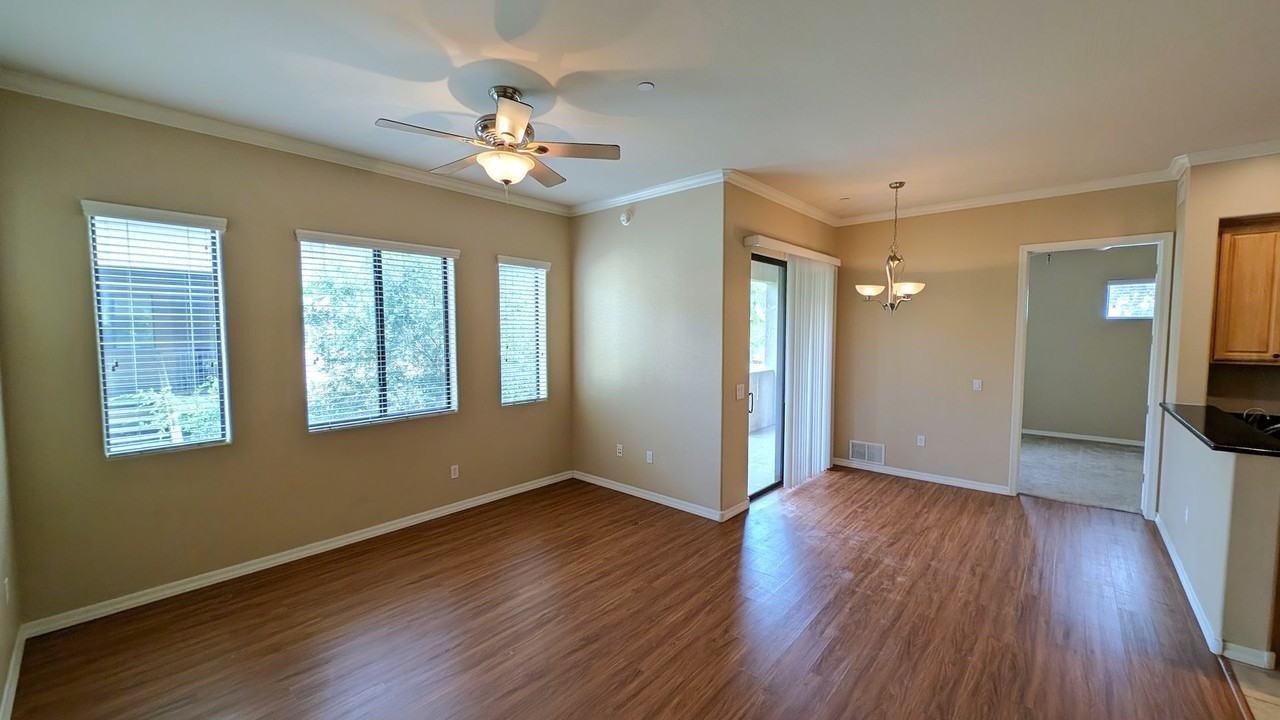3330 S Gilbert Rd - Photo 7 of 41