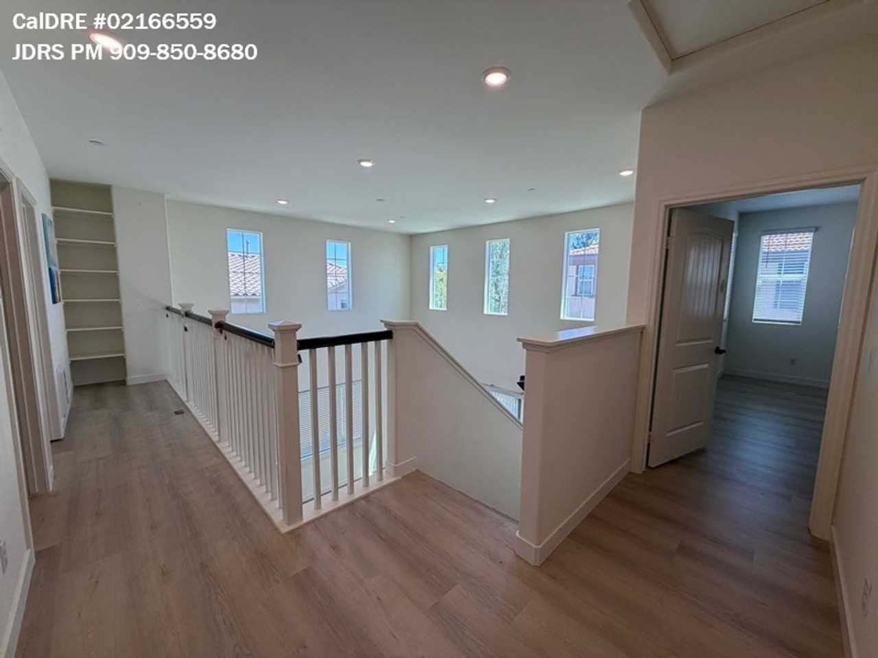 7047 Montecito Ln - Photo 7 of 26