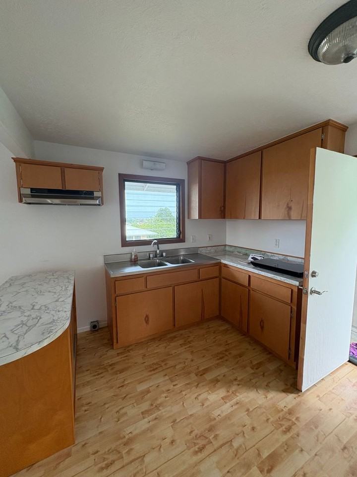 157 Mohouli St - Photo 7 of 24