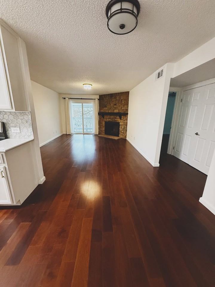 14404 E Colorado Dr - Photo 4 of 18