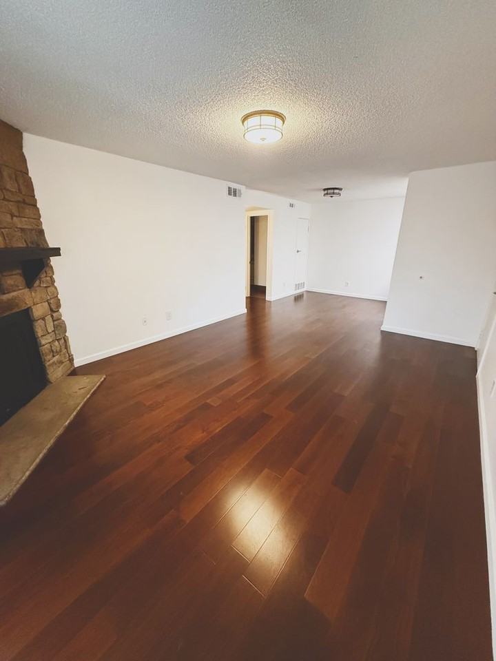 14404 E Colorado Dr - Photo 5 of 18