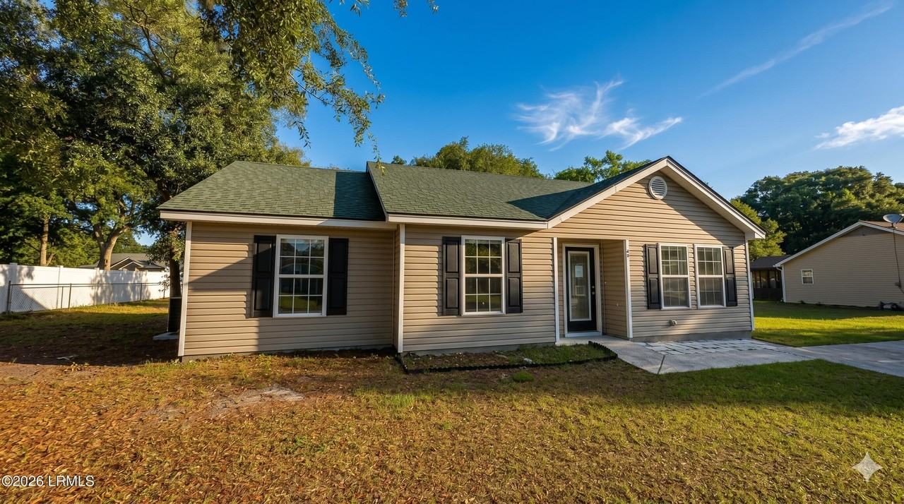 43 Southern Magnolia Dr - Photo 2 of 27