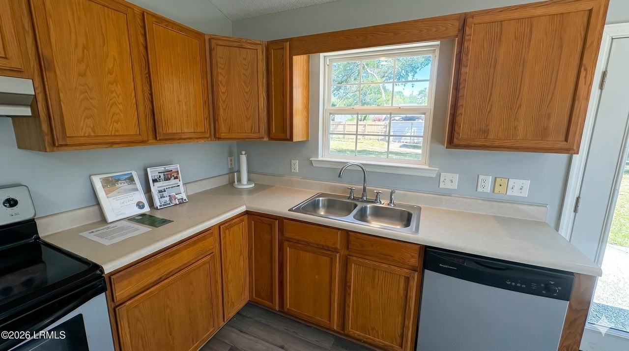 43 Southern Magnolia Dr - Photo 7 of 27