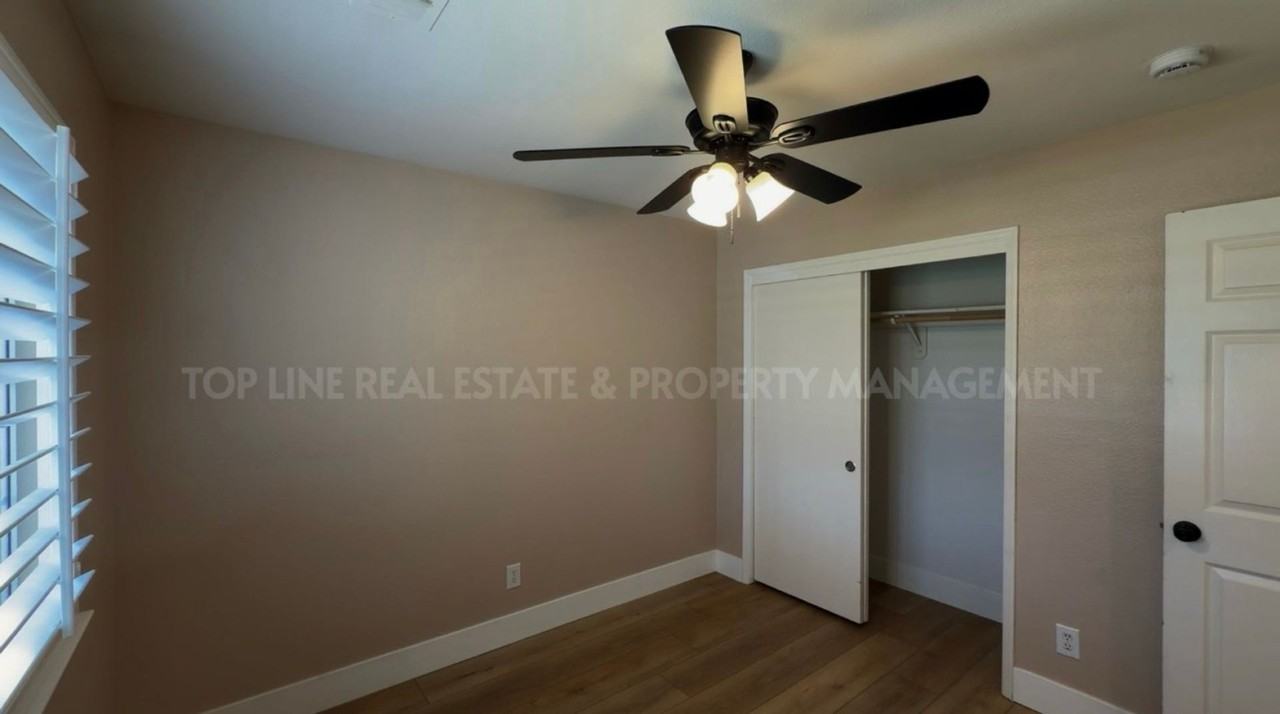 520 Pepper Dr - Photo 3 of 22