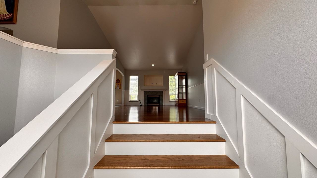 11220 Se 264th St - Photo 2 of 22