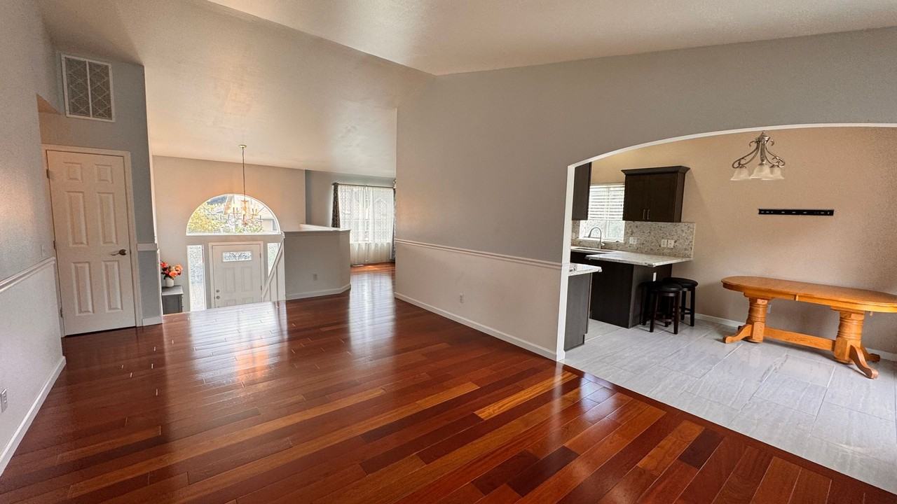 11220 Se 264th St - Photo 6 of 22
