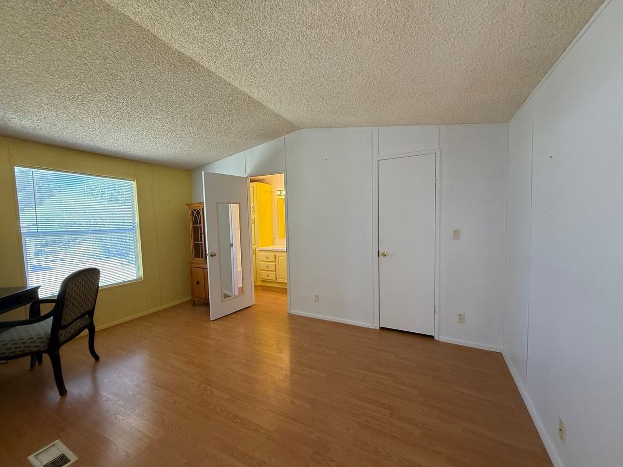 3768 E Western Dr - Photo 7 of 18