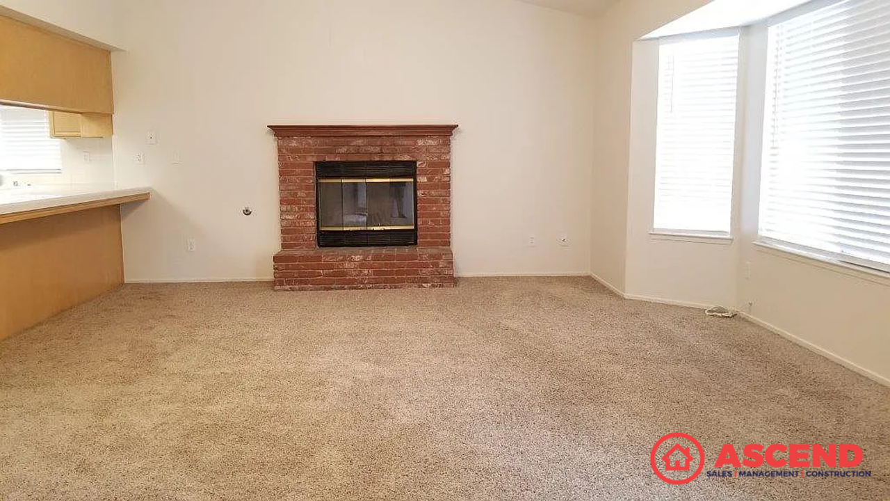 3616 Goldbar Dr - Photo 3 of 5