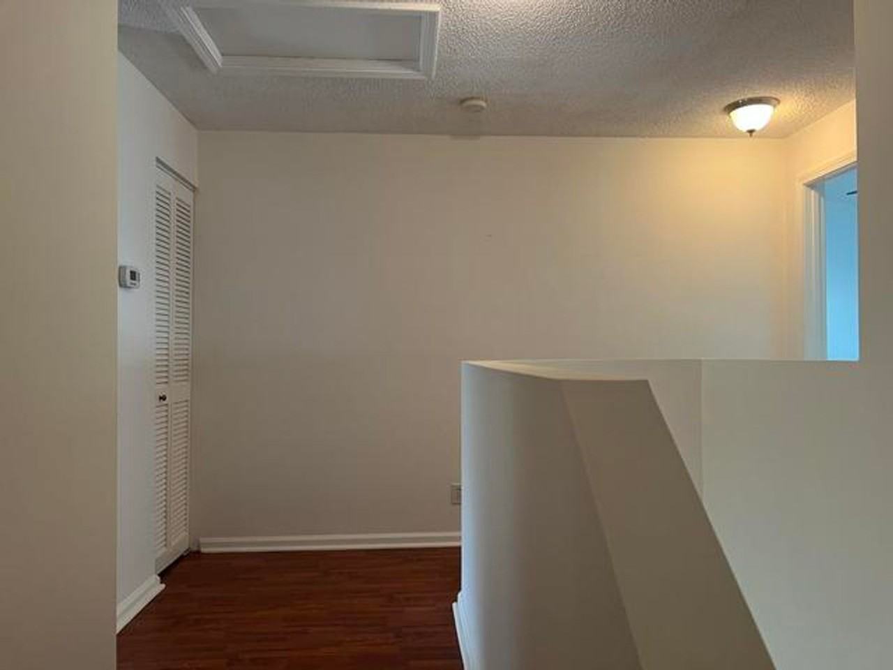 4878 Sw 32nd Ter - Photo 4 of 17