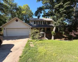 214 Canterbury Cir - Photo 1 of 1
