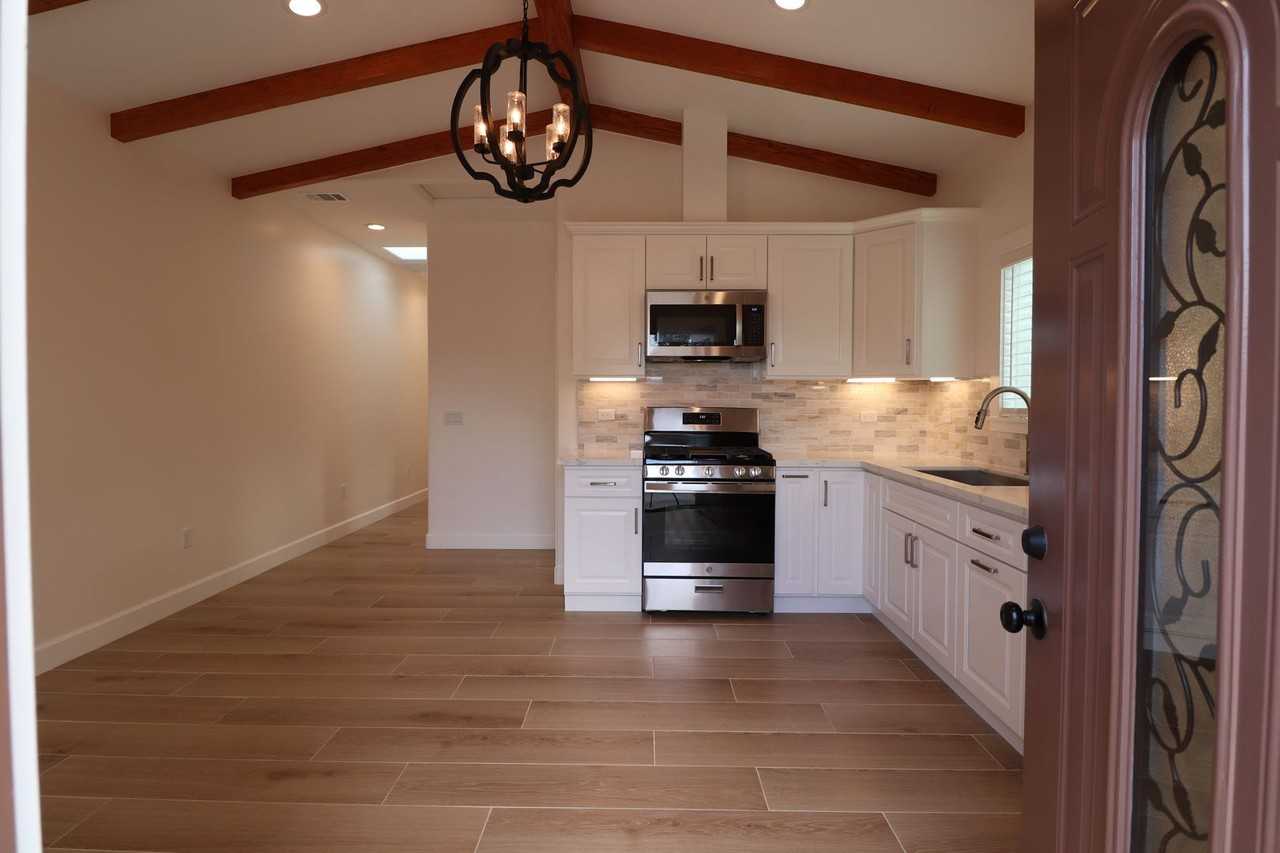 4599 Coachman Way - Photo 2 of 13