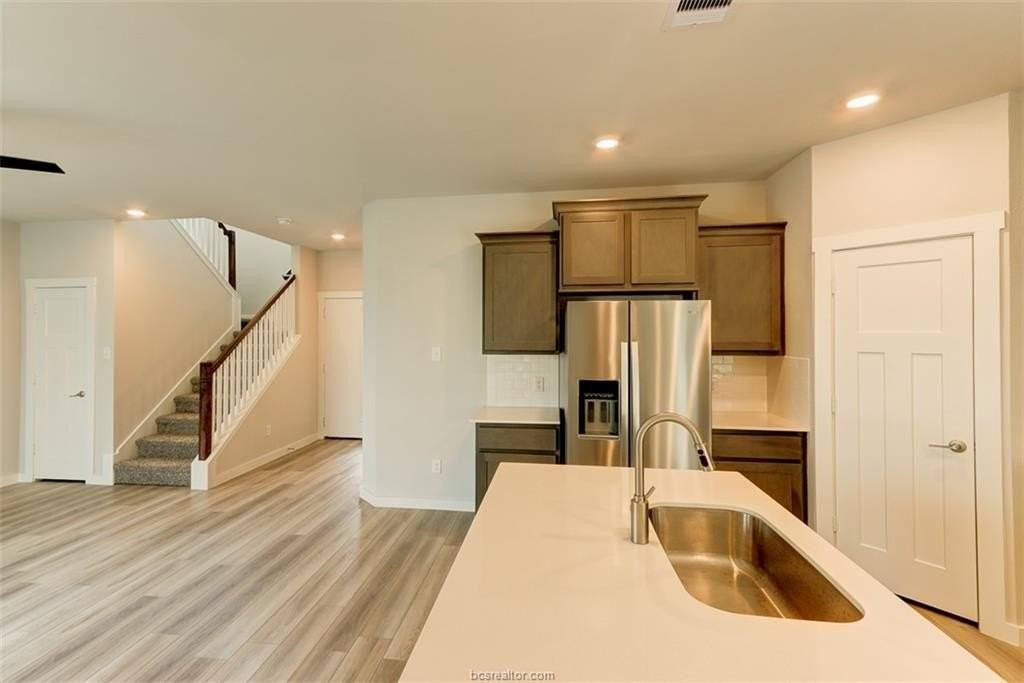 760 Double Mountain Rd - Photo 7 of 26