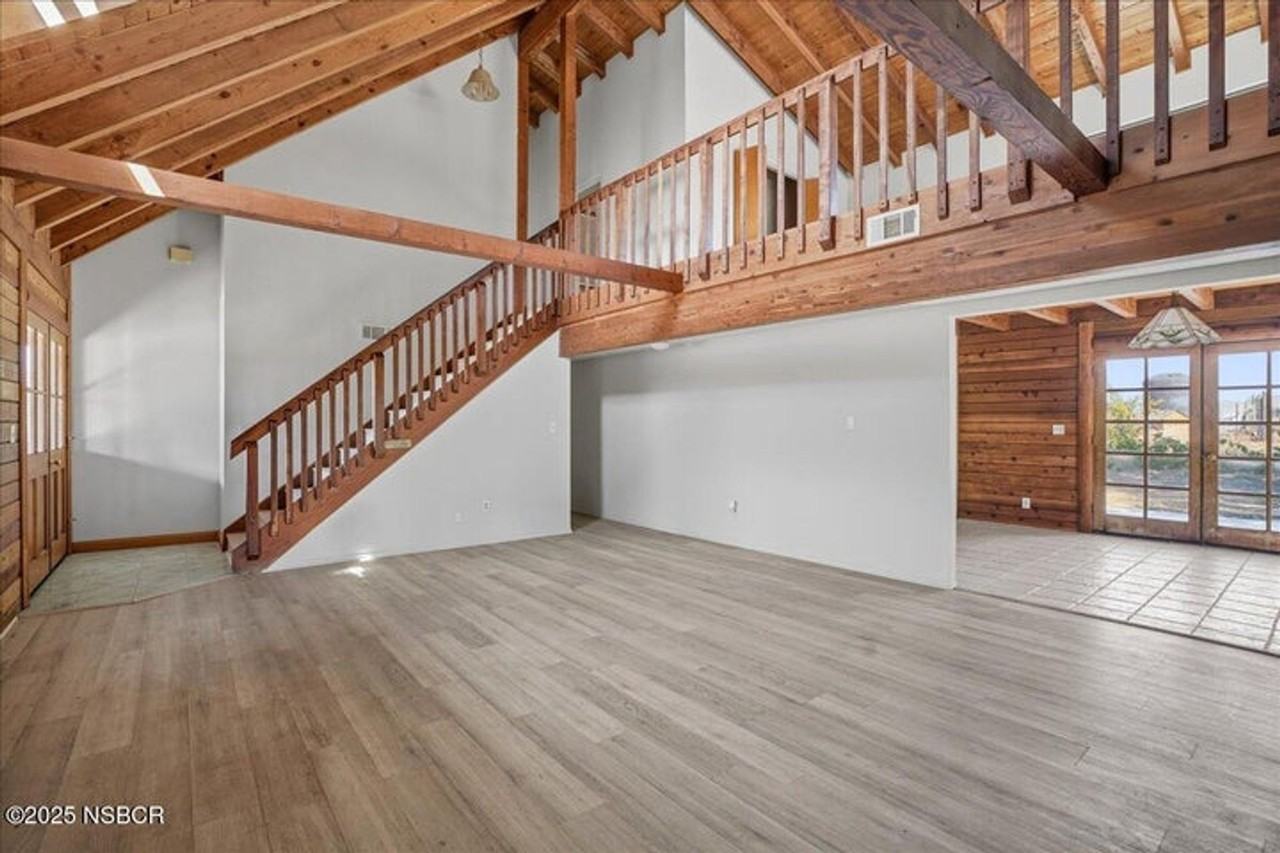 2935 E Clark Avenue - Photo 3 of 29