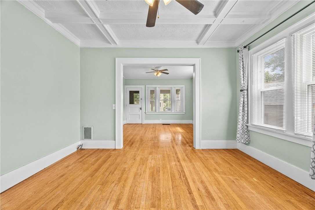 19 Morningside Park - Photo 5 of 44