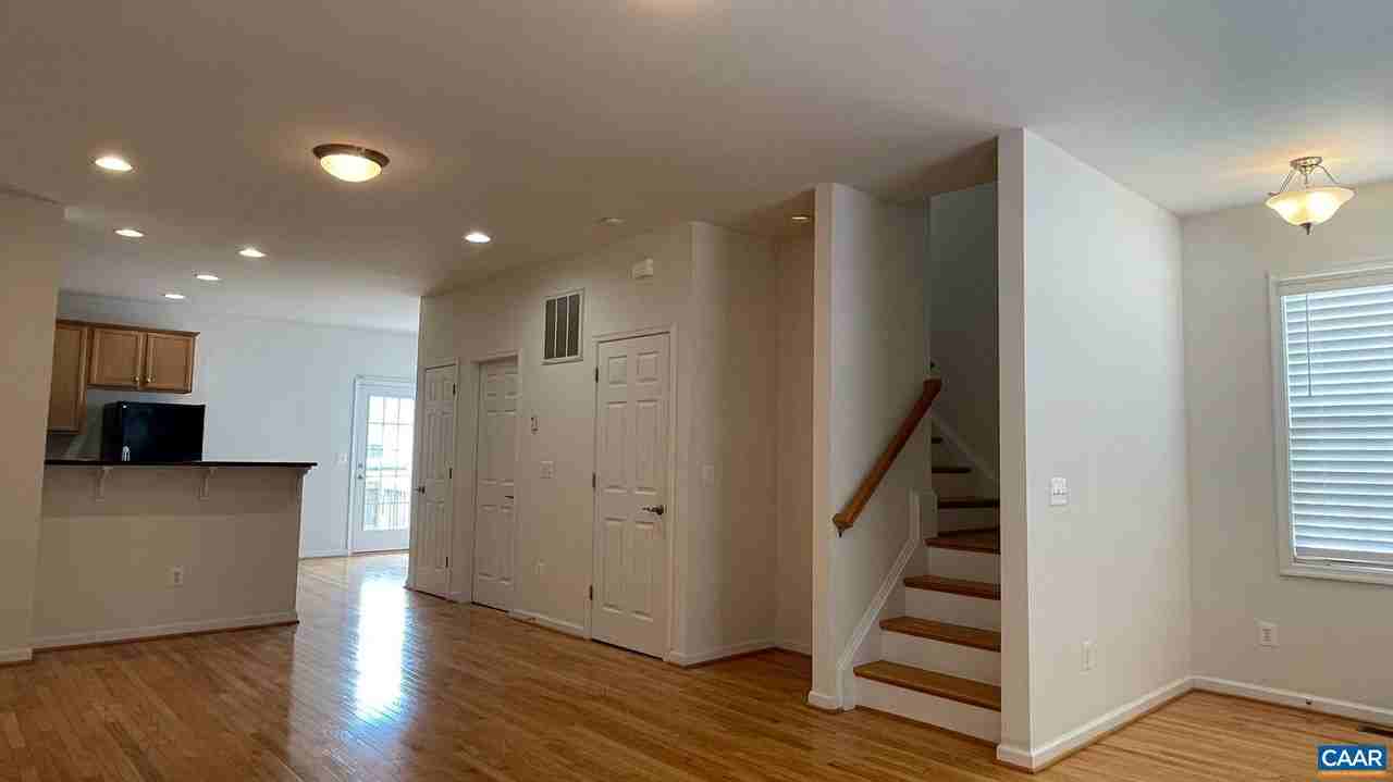 3535 Grand Forks Blvd - Photo 4 of 28
