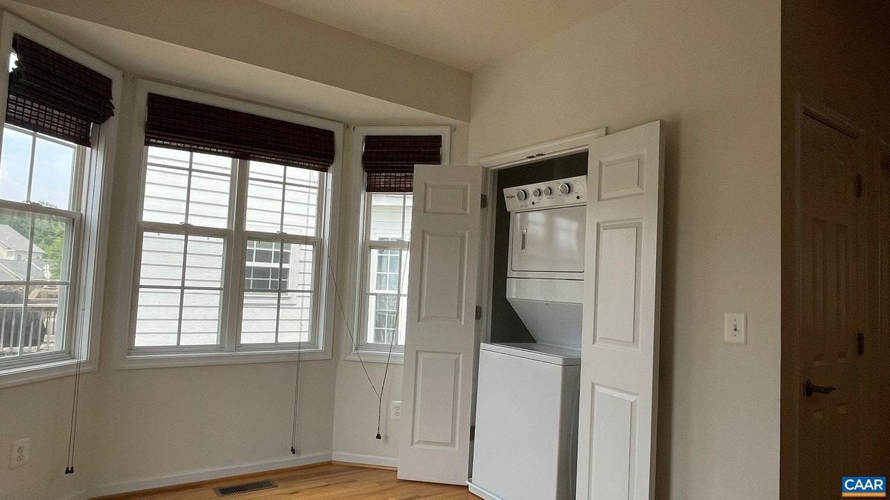3535 Grand Forks Blvd - Photo 7 of 28