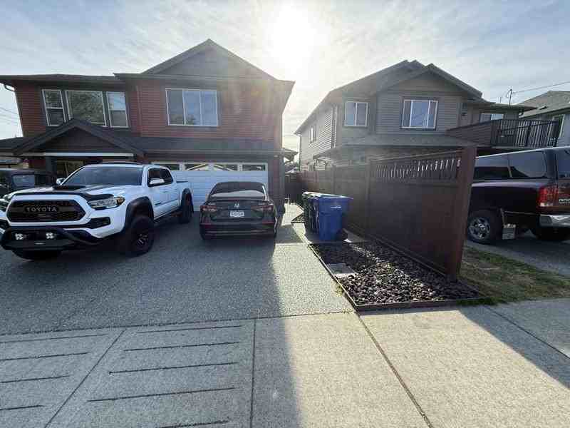986B Douglas Ave #B - Photo 2 of 13