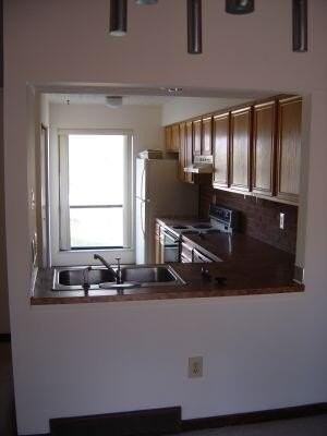 6378 Chippenhook Ct - Photo 6 of 8