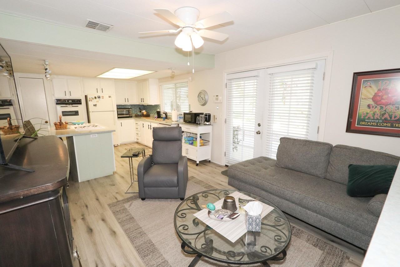 209 Marisma Way - Photo 4 of 16