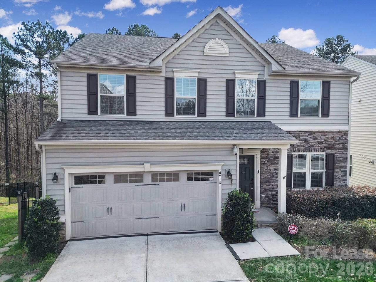 6710 Carradale Way - Photo 4 of 47